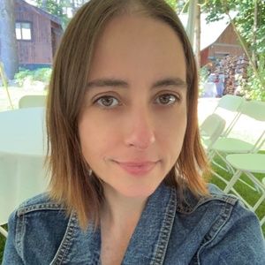 Meet your Posher, Janis